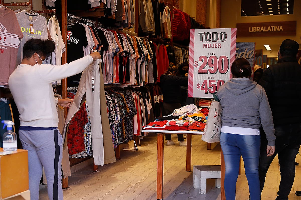 Apertura de comercios sobre la Avenida Avellaneda