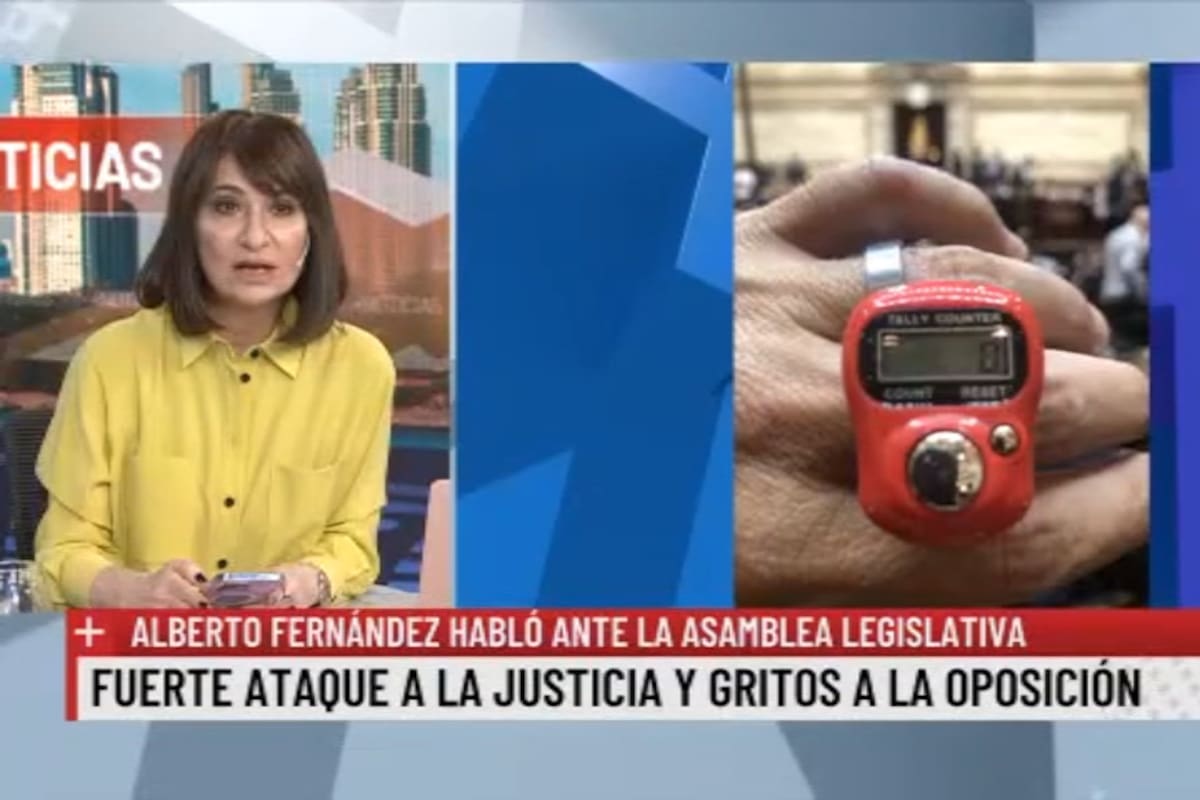 Apertura de sesiones 2023: Martin Tetaz llevó un anillo digital al Congreso