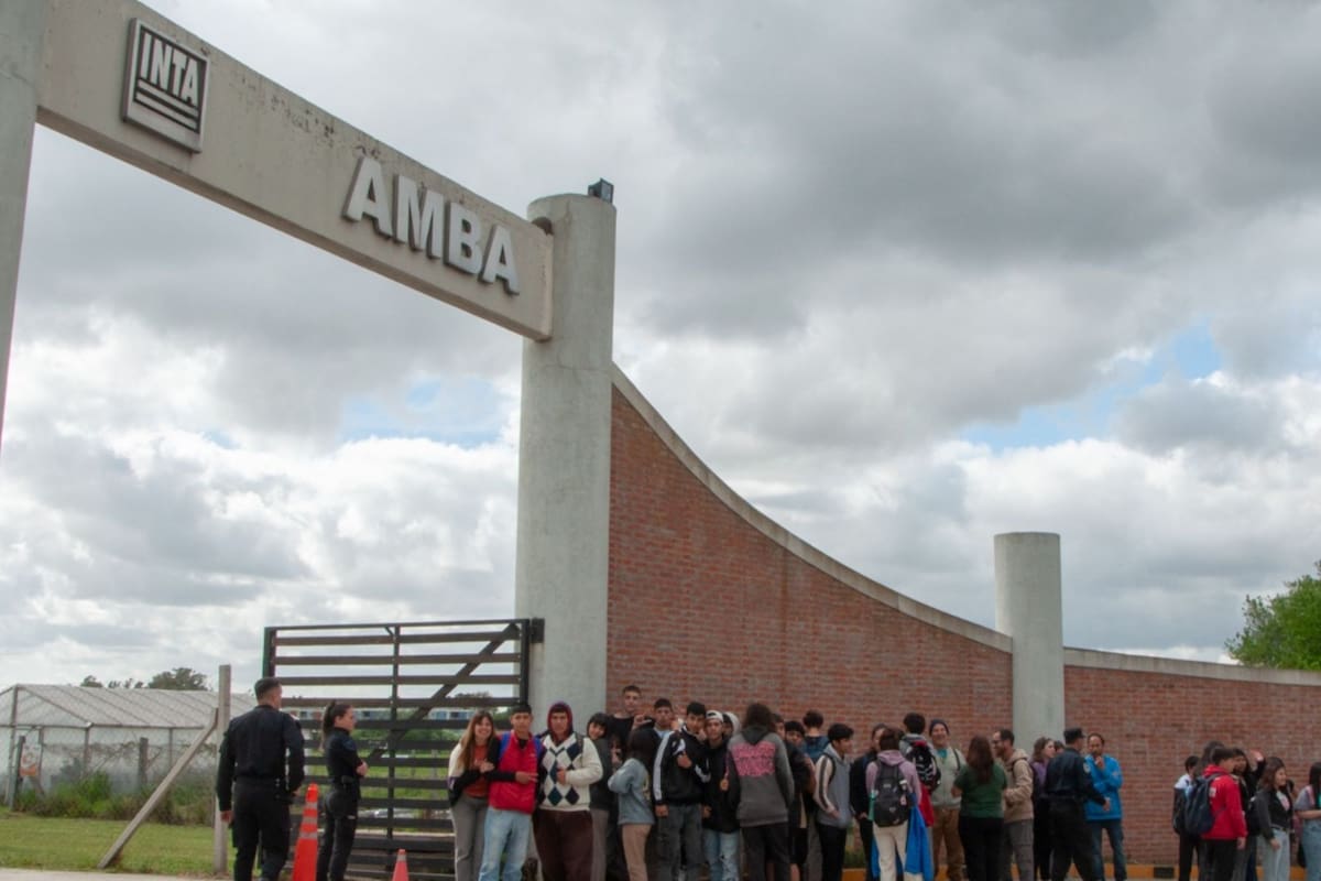 Apinta y ATE presentaron un amparo contra el INTA por el cierre de la EEA AMBA