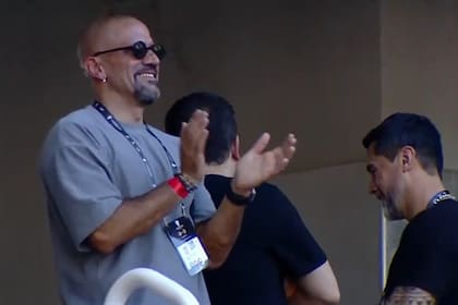 Furia de Verón desde el estadio: "La impunidad que manejan para robarte es increíble"
