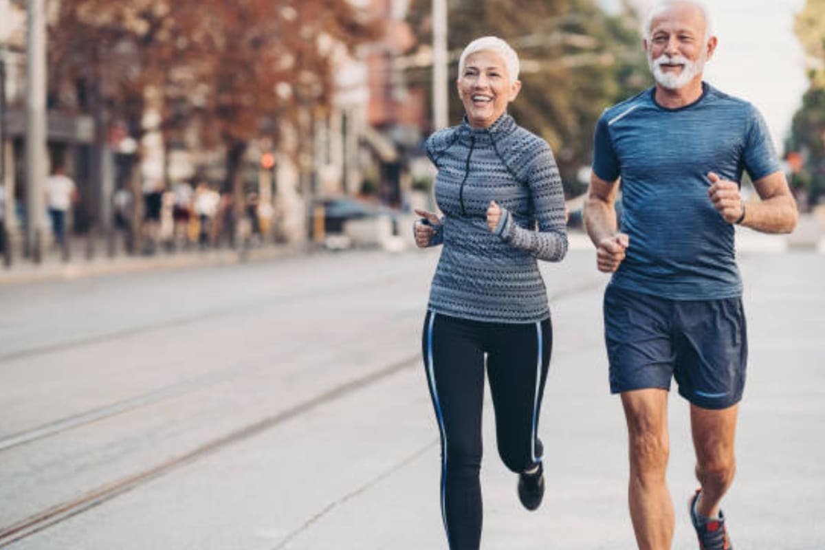 Aplicar una rutina de ejercicios es lo recomendable para un bienestar pleno (Foto Pexels)