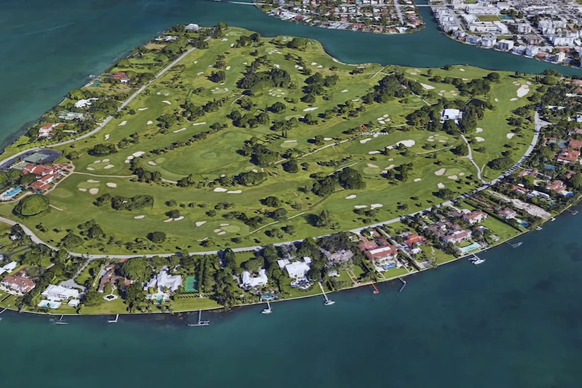 Apodada "el Búnker de los Multimillonarios", la isla fue elegida por Jay Z y Beyoncé, Gisele Bündchen y Tom Brady, Adriana Lima, Elle Macpherson y recientemente Ivanka Trump (Indian Creek Village)