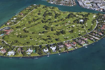 Apodada "el Búnker de los Multimillonarios", la isla fue elegida por Jay Z y Beyoncé, Gisele Bündchen y Tom Brady, Adriana Lima, Elle Macpherson y recientemente Ivanka Trump (Indian Creek Village)