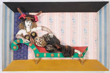 "Apoteosis de Ramona", un objeto de arte tipo "assemblage" de Antonio Berni, 1966