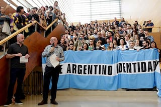 Festival de San Sebastián: nuevas críticas a Milei en una actividad en defensa del cine argentino