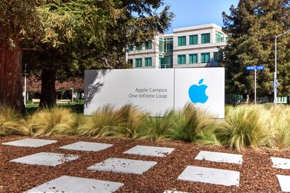 Apple debutó en la Bolsa el 12 de diciembre de 1980 a un precio de 22 dólares por acción