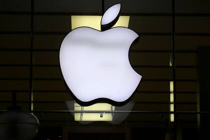 Apple espera un impacto de US$962 millones por los aranceles en el trimestre actual, un 37,5% más