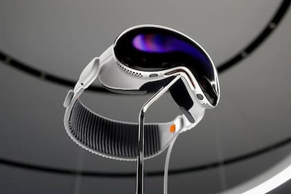 Apple habría reducido a la mitad la fabricación de los anteojos Vision Pro luego de notar que las ventas son menores a las esperadas