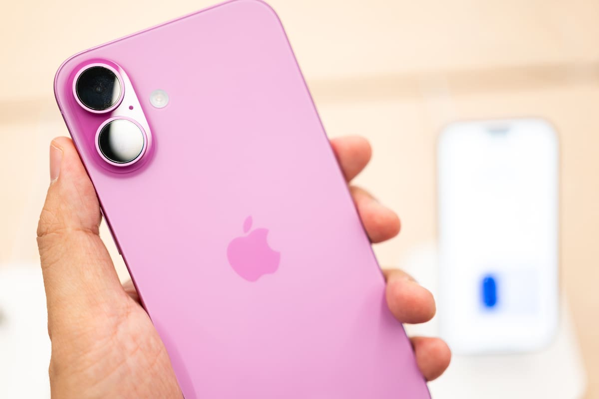 Apple publicó iOS 18.2, la actualización de sistema operativo que habilita el uso de ChatGPT como asistente de Siri