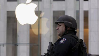 Apple y el FBI están enfrentados por el desbloqueo de un iPhone