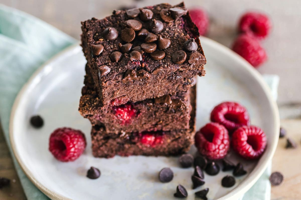 Aprendé a cocinar un brownie rico en magnesio en simples pasos