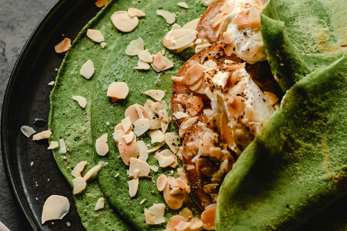 Aprendé cómo armar los crepes de espinaca en tan solo 5 minutos