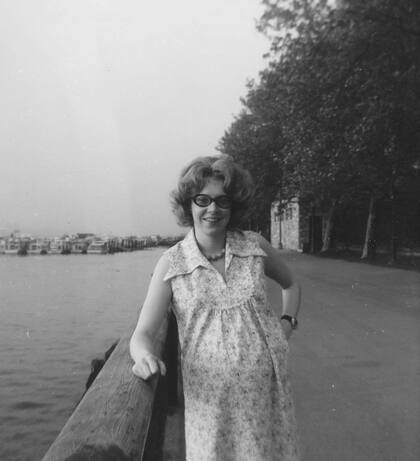 Aquí está Linda en 1978 en Nueva York, cuando estaba embarazada de su hija