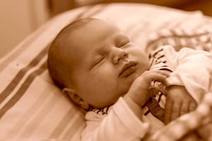 Aquí, los montos que se cobran por la Asignación Universal por Hijo. Se puede solicitar desde el momento del nacimiento.