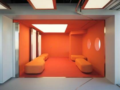 Aquí, una de las salas que idearon para las oficinas de Jungle en Madrid.