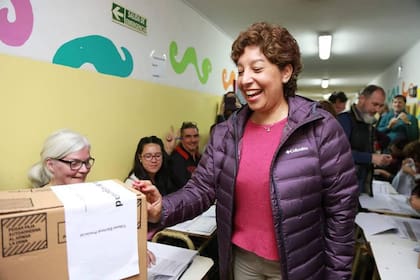 Arabela Carreras será la primera mujer en gobernar Río Negro