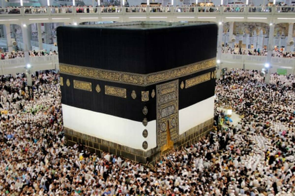 Arabia Saudí suspendió el acceso a la Mecca y Medina, lugares sagrados de Medio Oriente, por el temor a un aumento en los casos de coronavirus