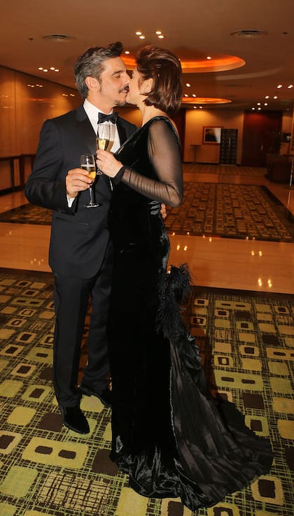 Románticos, Araceli y Fabián en los Martín Fierro 2017