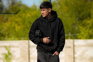 De chico rechazó que lo llevaran a River, de grande cumple el sueño de jugar en Boca, donde es el mimado de los hinchas