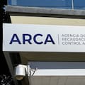 Pese a que un decreto prohíbe heredar un cargo, la ARCA designó 22 agentes por razones de parentesco