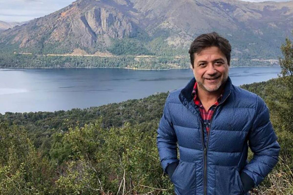 Arce está de visita en el país y se la pasó de ciudad en ciudad