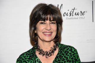 Presentadora Christiane Amanpour deja CNN tras 43 años de carrera en la cadena
