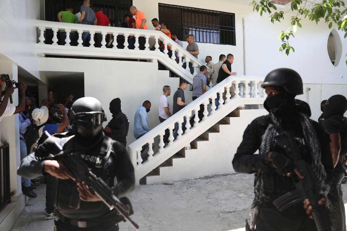 ARCHIVO - Colombianos y haitianos implicados en el asesinato en 2021 del presidente haitiano Jovenel