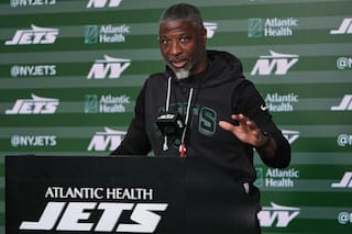 Aaron Glenn, Todd Bowles y Zac Taylor sobresalen entre técnicos de la NFL en la mira
