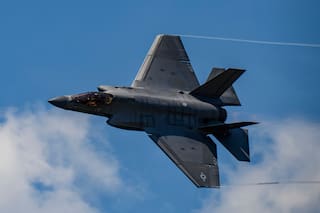 El Gobierno avanza con el achique de organismos descentralizados; EE.UU. atacó objetivos militares en Irán