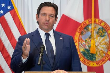 Archivo.- El gobernador de Florida Ron DeSantis en Tampa, Florida, el 12 de agosto de 2025 (AP foto/Chris O'Meara)