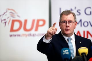 Exlíder del mayor partido unionista de Irlanda del Norte, condenado a 15 años por abuso sexual