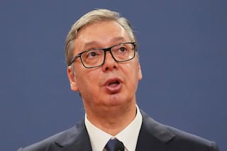 Presidente Vucic inaugura una planta de ensamblaje de drones israelíes en Serbia