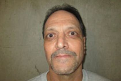ARCHIVO - Esta foto proveída por el Departamento de Prisiones de Oklahoma muestra a Richard Fairchild, de 63 años. Farchild fue ejecutado el 17 de noviembre del 2022 por el asesinato en 1993 del hijo de tres años de su novia. (Departamento de Prisiones de Oklahoma vía AP)