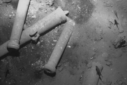 ARCHIVO - Esta imagen, sin fecha conocida, tomada por el Instituto Colombiano de Arqueología e Historia y distribuida por el Ministerio de Culturas, muestra los restos del galeón español San José hundido en el mar Caribe, sobre el lecho marino, en Cartagena, Colombia. El gobierno colombiano anunció el viernes 23 de febrero de 2024 una misión de exploración submarina en busca de los tesoros que se encuentran en el mítico galeón, hundido en 1708, y que se cree que podrían estar valorados en miles de millones de dólares. (Instituto Colombiano de Arqueología e Historia vía AP Foto, Archivo)