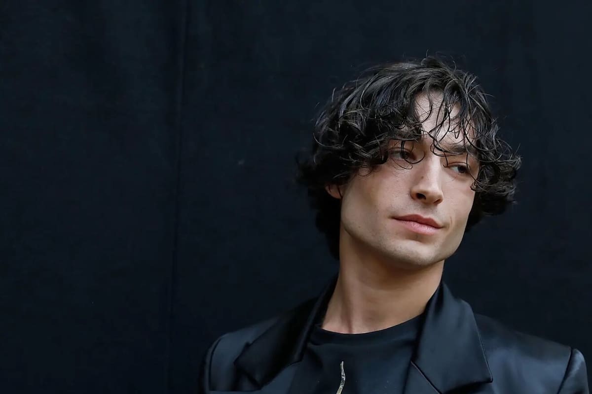 ARCHIVO-. Ezra Miller podría enfrentar hasta 26 años de prisión.