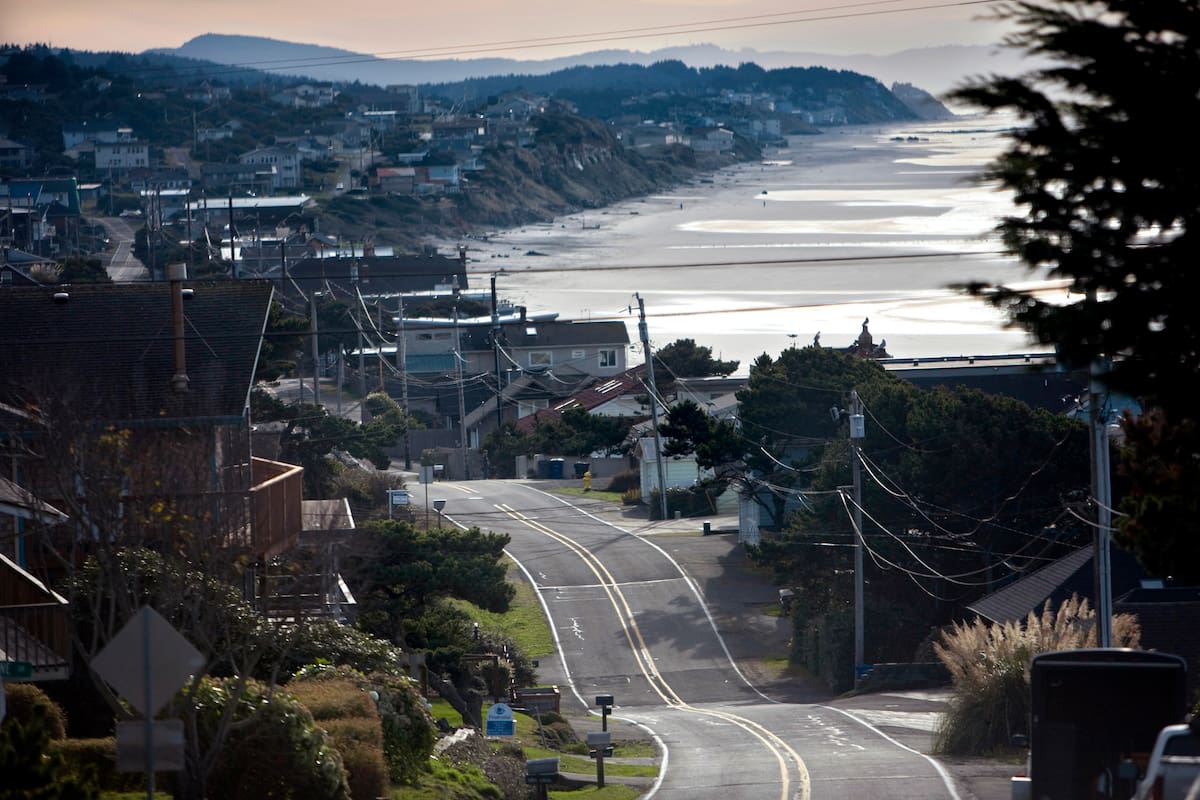 ARCHIVO - Foto de archivo de Lincoln City, Oregon (Faith Cathcart/The Oregonian via AP)