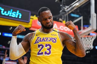 LeBron James hablará el jueves en Nueva York mientras decide dónde jugar la próxima temporada