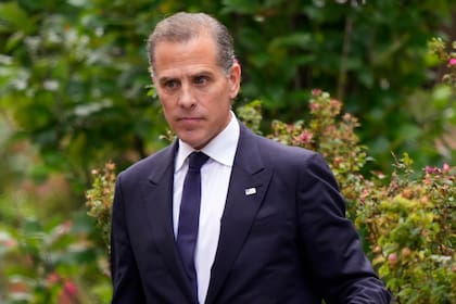 ARCHIVO - Hunter Biden sale de la corte federal el 11 de junio de 2024, en Wilmington, Del (Foto AP/Matt Slocum)