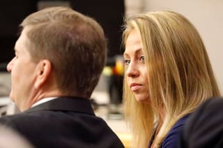 Dan libertad condicional a expolicía de Dallas que mató a hombre negro por confusión de apartamentos