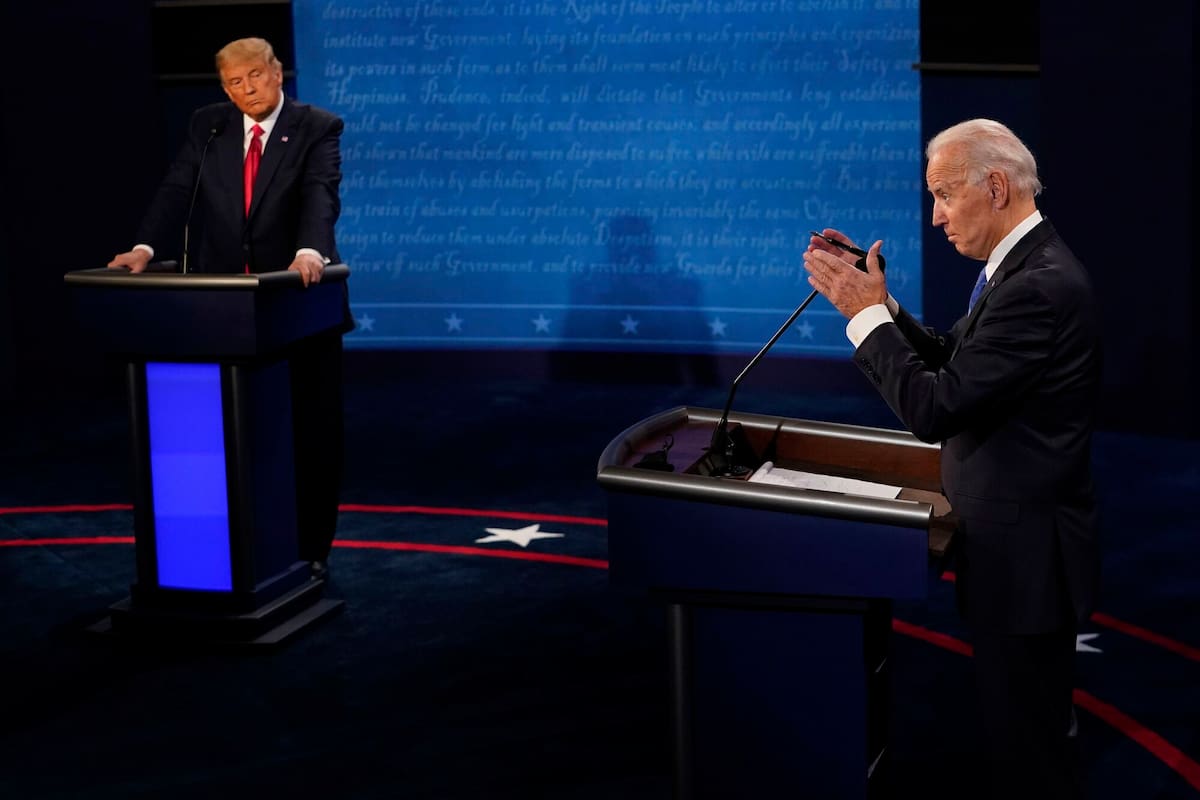 Archivo.- La imagen corresponde a los debates de la campaña presidencial de 2020 donde Donald Trump se midió frente a Joe Biden