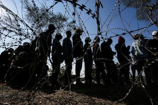 ¿Por qué más de 178.000 inmigrantes huyeron o fueron deportados de Sudáfrica? AP explica