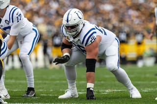 Joe Thuney transforma a los Bears y lidera el ranking AP de linieros interiores de la NFL