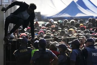 Un ciudadano extranjero muere a golpes durante marcha en Sudáfrica entre tensiones antiinmigrantes