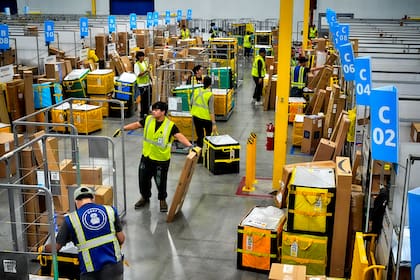 ARCHIVO - Una compañía o empleador que comete faltas podría enfrentar años de prisión. (AP Foto/Richard Vogel, Archivo)