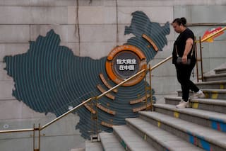 Un tribunal chino condena al fundador de Evergrande a cadena perpetua por fraude