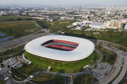 ARCHIVO - Vista del estadio Akron, sede del Mundial 2026, en Guadalajara, México, el jueves 16 de octubre de 2025. (AP Foto/Eduardo Verdugo)