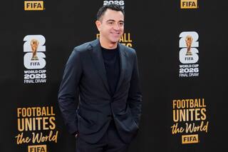 Contrata al español Xavi Hernández, primer técnico extranjero desde 1978