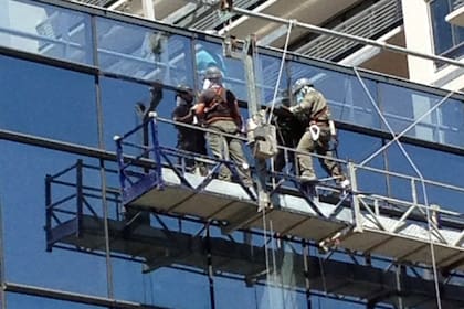 Arde la ciudad: cómo es trabajar expuestos al calor extremo