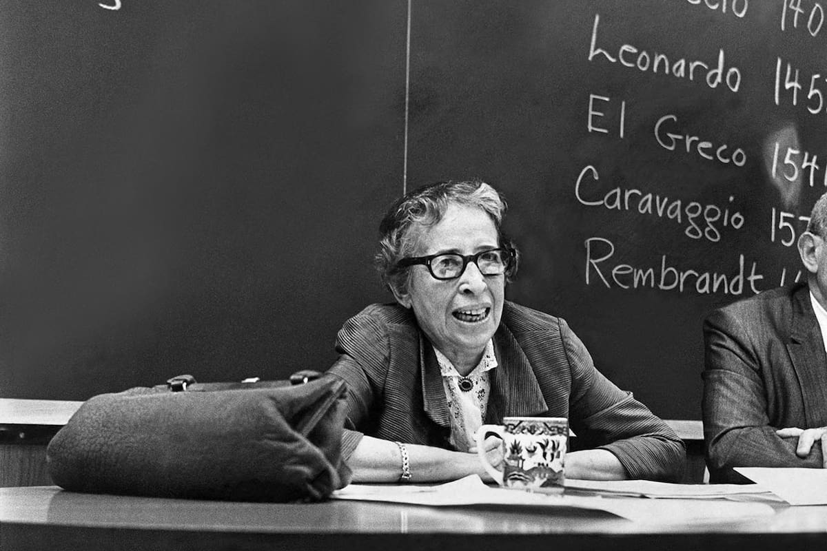 Arendt durante un seminario en Nueva York, en febrero de 1969