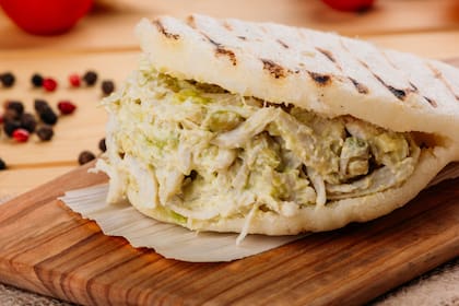 Arepas con relleno de pollo